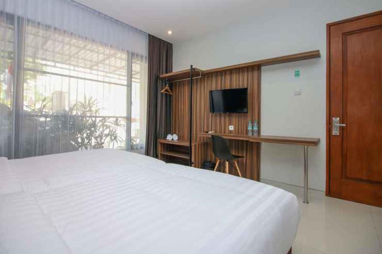 Kencana Residence Surabaya Exterior foto